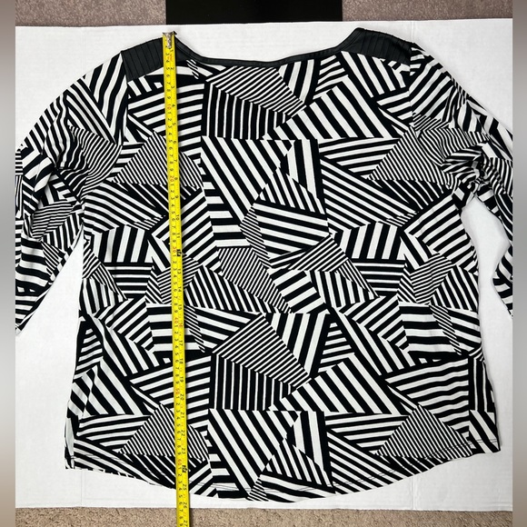 Women's Plus Size Geo Stripes Tunic Top Black Blouse White Shirt 3/4 Sleeves 2X - Picture 14 of 17